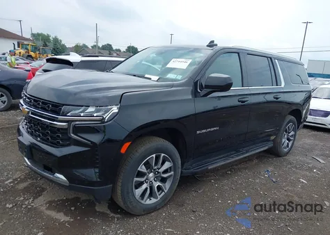 2024 Chevrolet Suburban 4Wd Ls z USA, uszkodzony, nr VIN 1GNSKBKD7RR116763